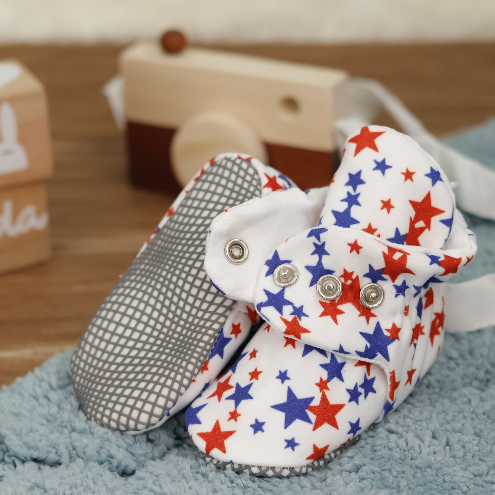 Organic Cotton Baby Booties, Non-Slip Sole, Cotton Newborn Booties Home Nursery Shoes, U.S. Flag Ella Bonna Baby