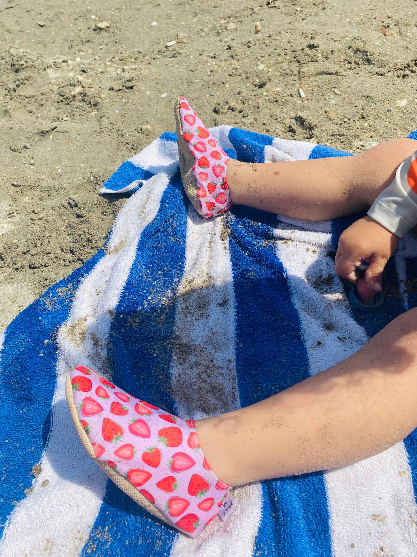Non-Slip Sole, Unisex Baby, Children's Sea Shoes, Pool Booties, Srawberry Ella Bonna Baby