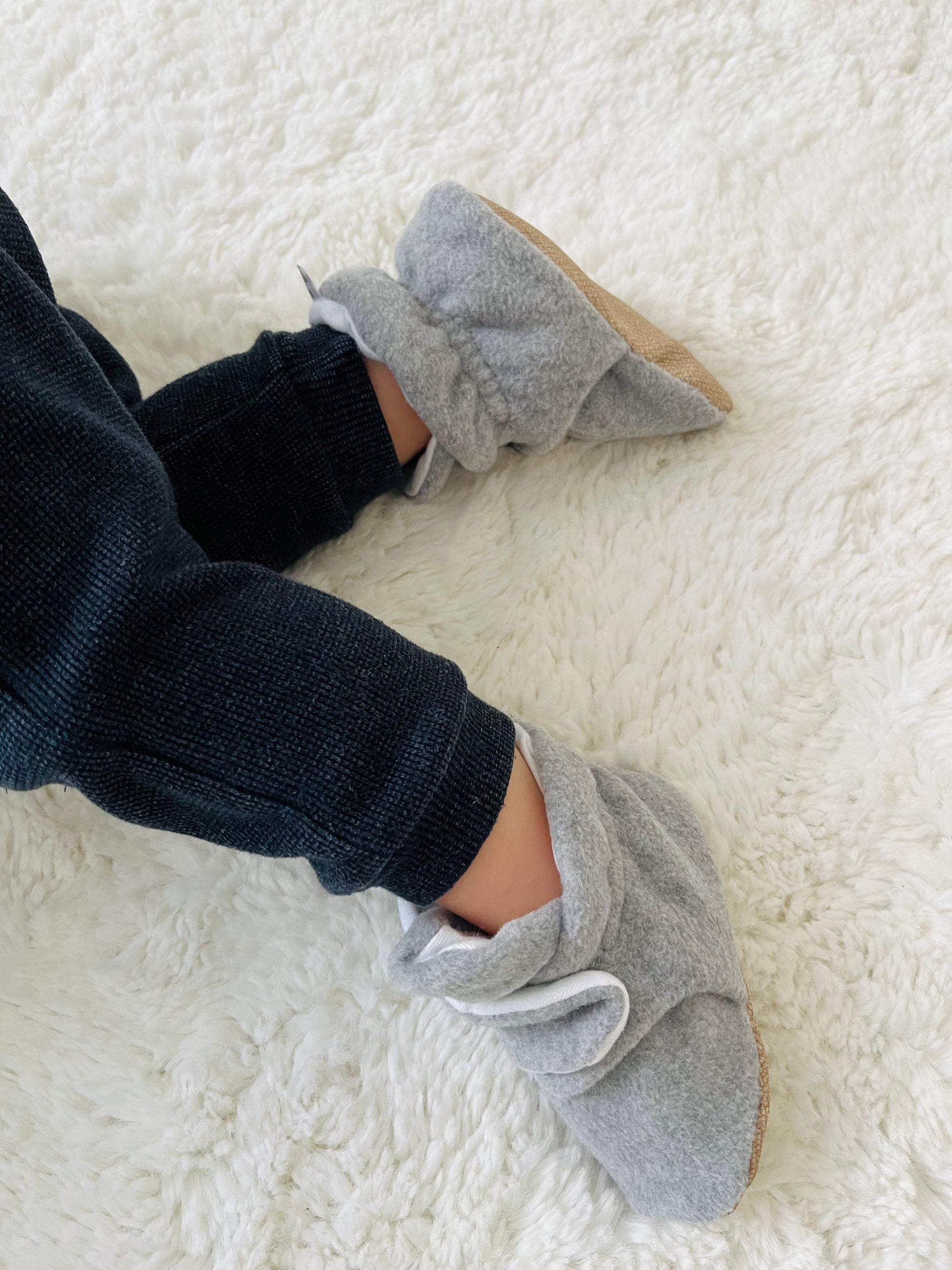 Organic Baby Booties, Newborn Booties Basic, Gray Ella Bonna Baby