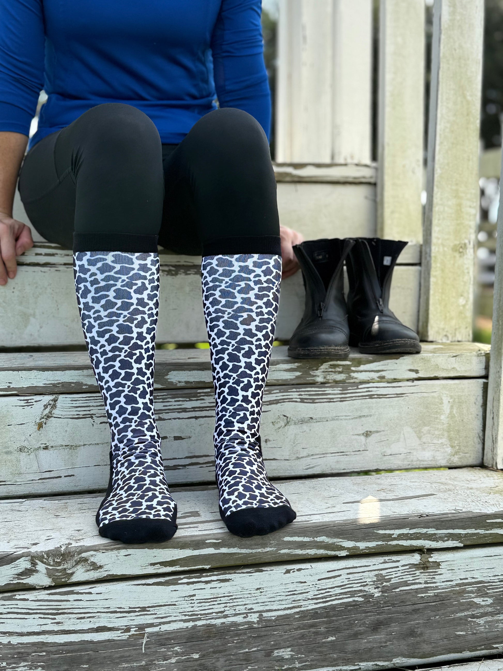 Udderly Cozy - Petite Red Barn Socks