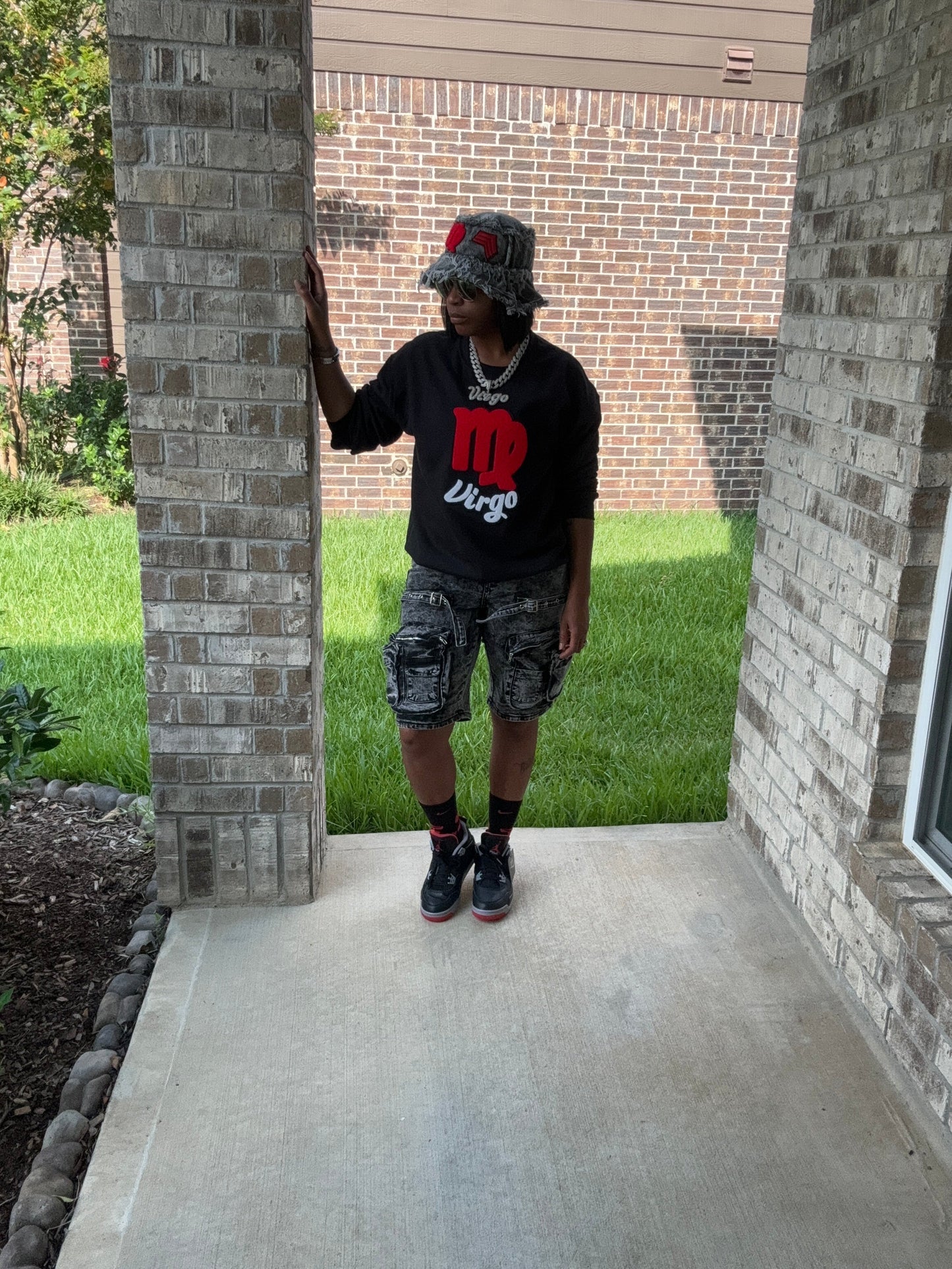 Virgo Sign Sweatshirt Red/Black Reanna’s Closet 2